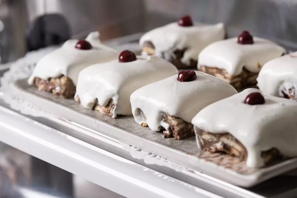 villa-anthelion-breakfast-01