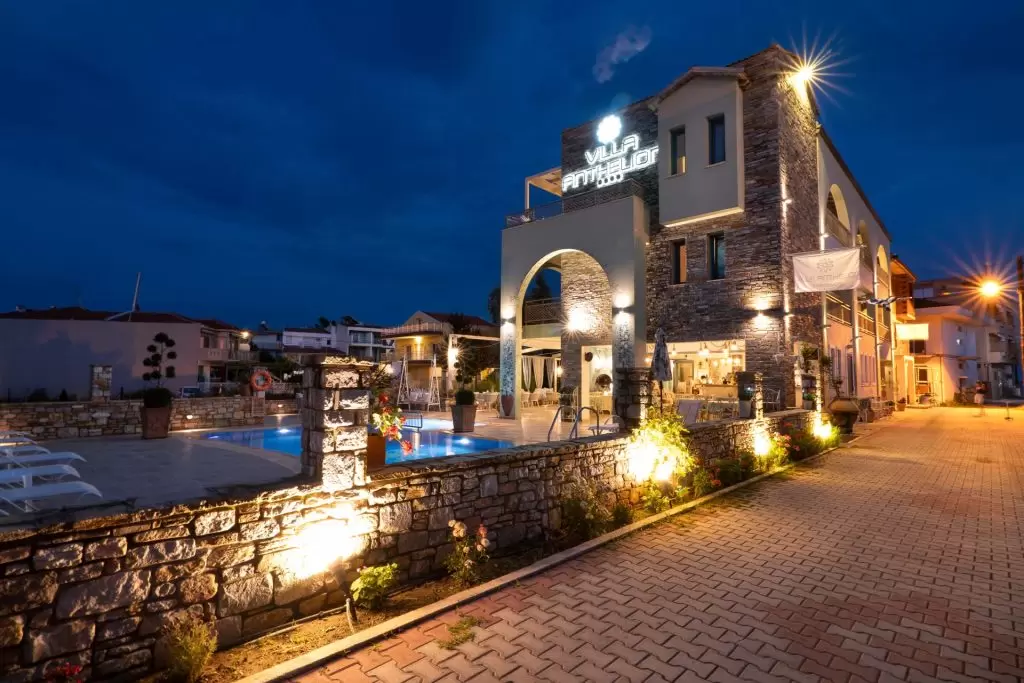 villa-anthelion-exterior-gallery-07