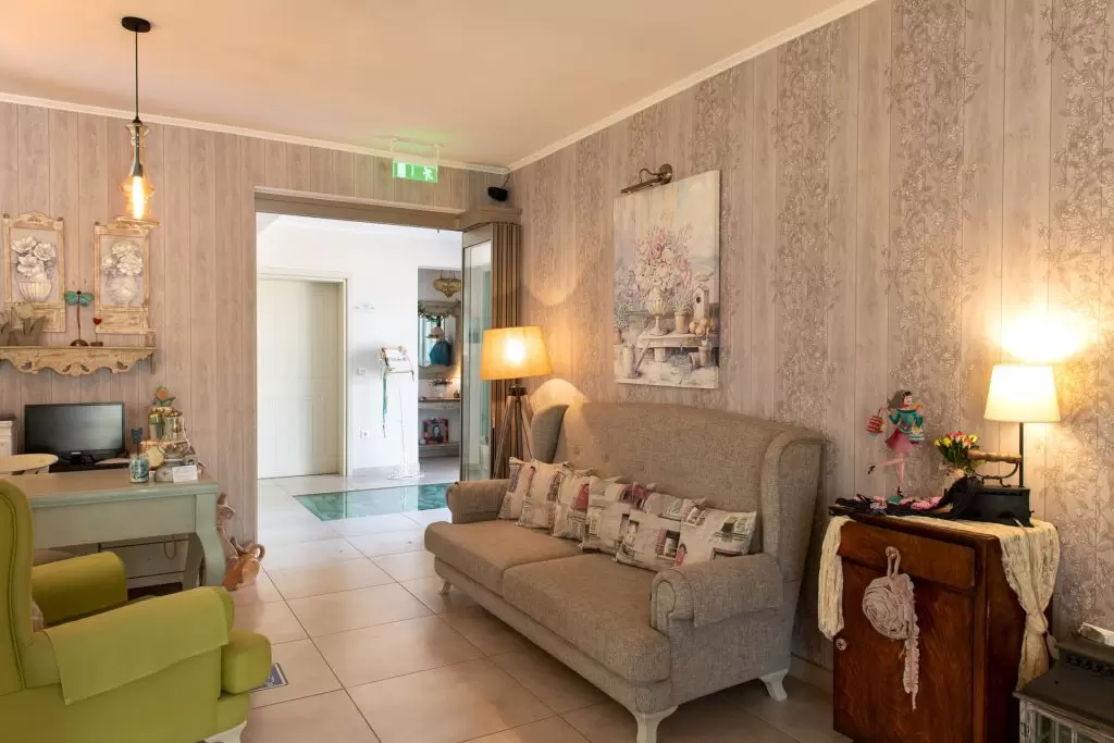 villa-anthelion-exterior-gallery-13