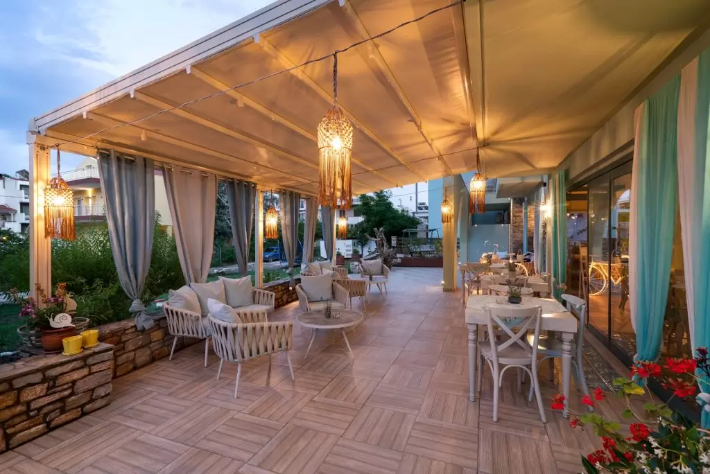 villa-anthelion-pool-bar-05